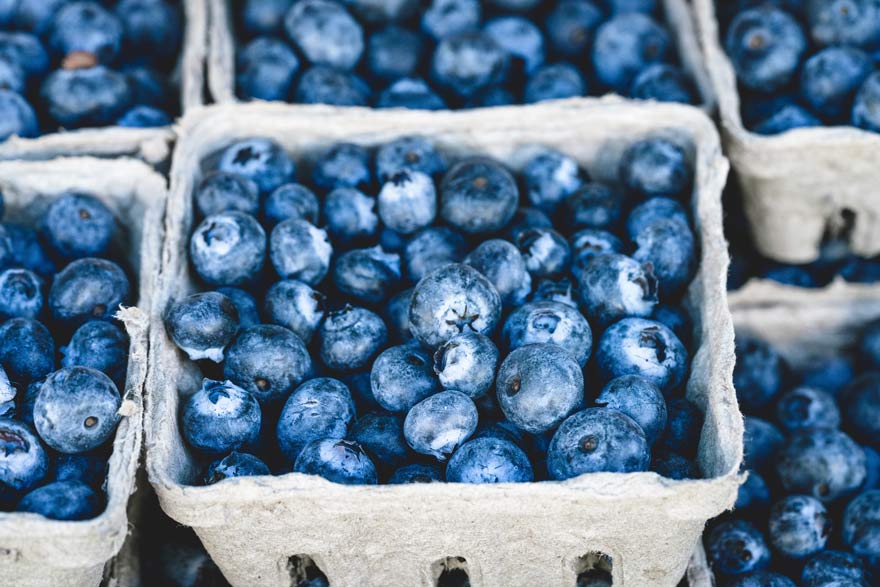 spring weight loss superfoods - blueberries