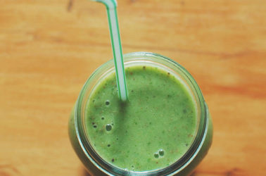 Our immunity boosting Green Apple Cinnamon Smoothie