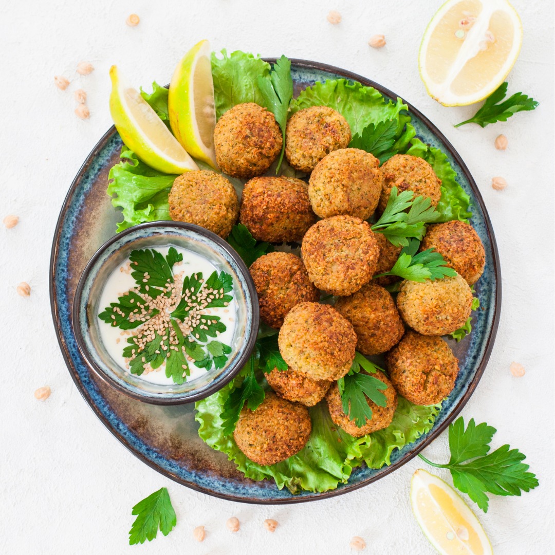 Falafel With Yoghurt Dip